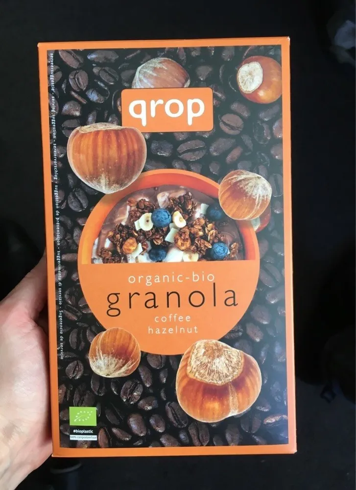 Granola coffee hazelnut