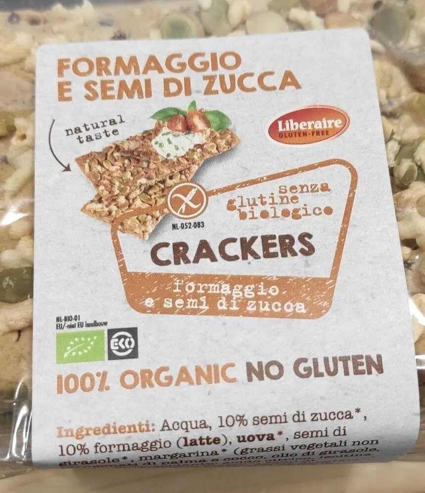 Crackers formaggio e semi di zucca