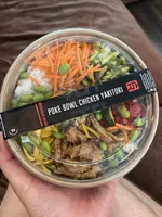 Poke bowl chicken yakitori