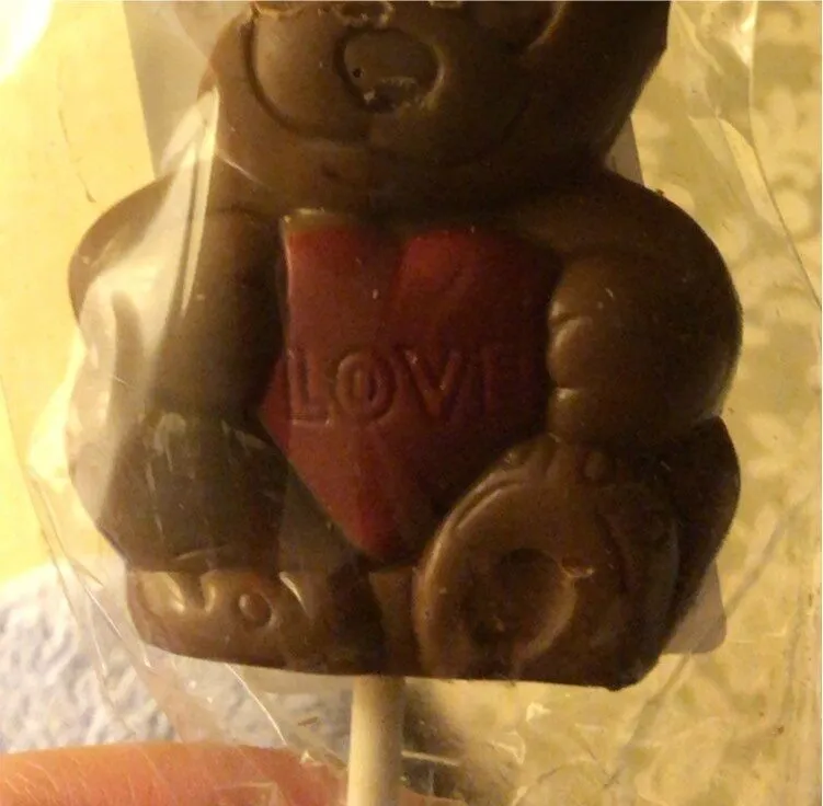 Oso con corazon piruleta de chocolate