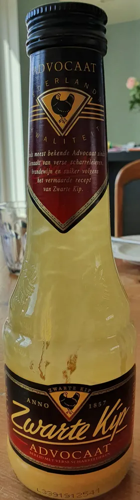 Zwarte kip advocaat