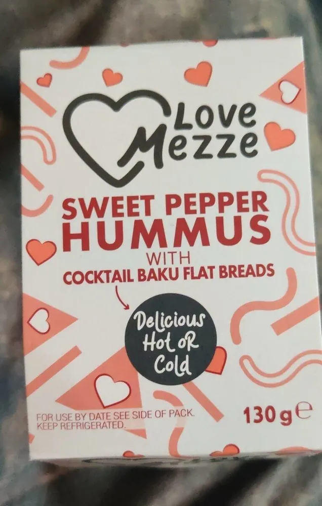 Sweet Pepper Hummus with Cocktail Baku Flat Breads