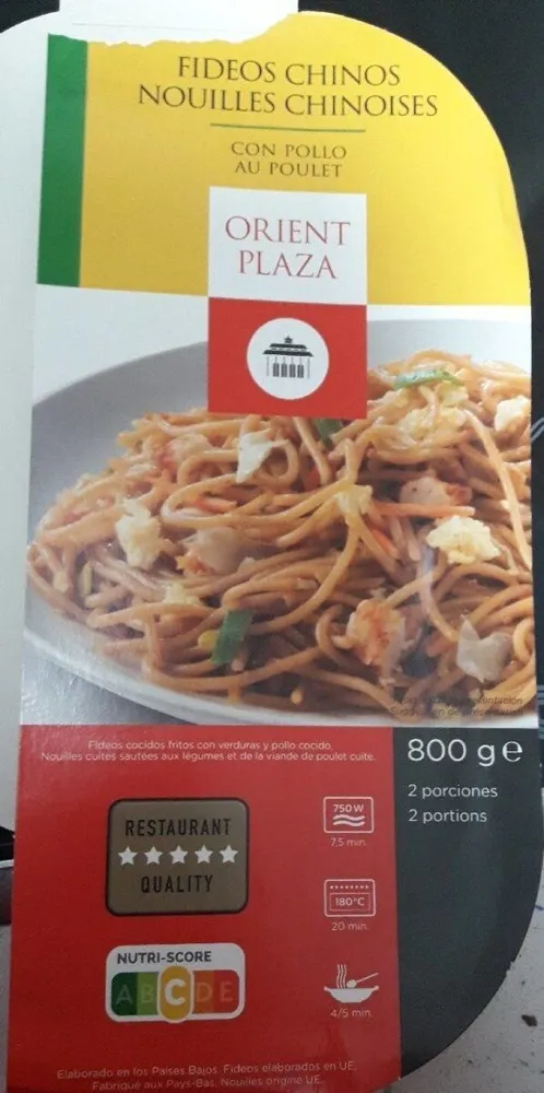 Fideos chinos con pollo