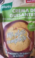 Crema de guisantes con verduras y bacon ahumado