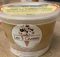 Glace tiramisu avec grains de stracciatella