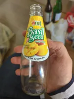 Jus de mangue aux graines de basilic