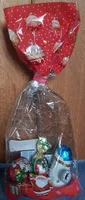 Chocolats, pralines et boules de céréales au cacao
