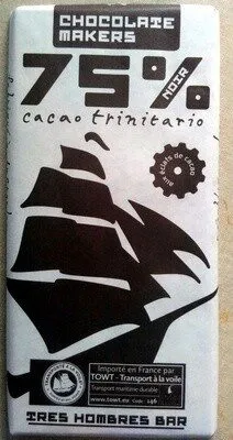 Tres hombres bar