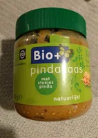 Pindakaas met stukjes pinda