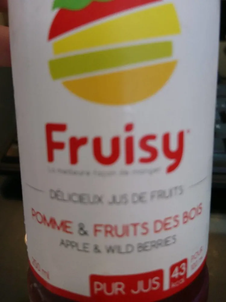 Jus de pomme et fruits des bois