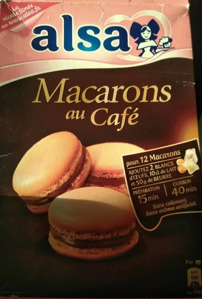 Macarons au café
