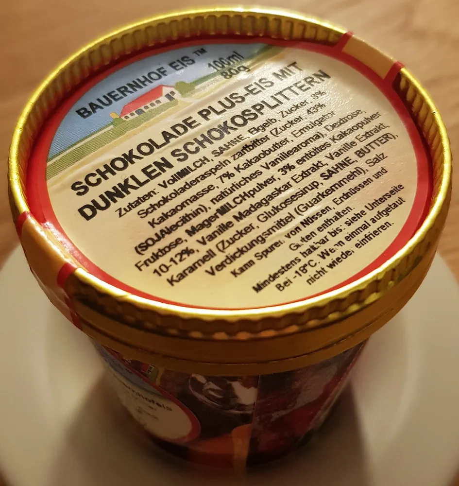 Schokolade Plus-weiß mit dunklen Schokosplittern
