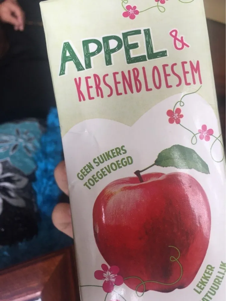 Appel kersenbloesem