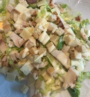 Kip caesar salad