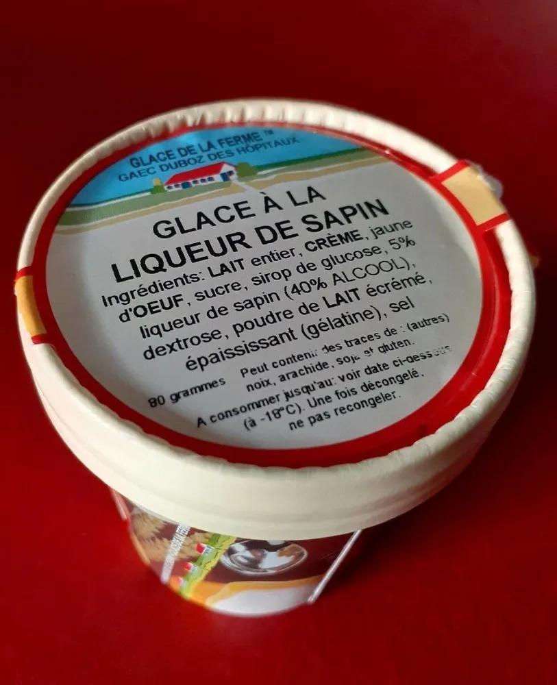 Glace à la liqueur de sapin
