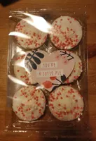 Cakes au fondant blanc