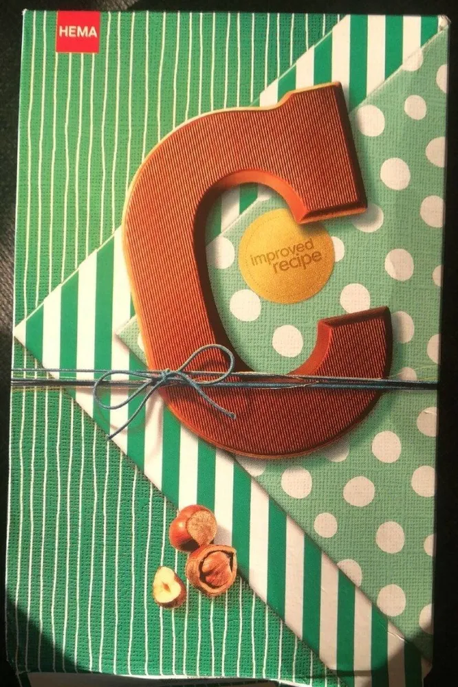 Chocolat au lait aux noisettes
