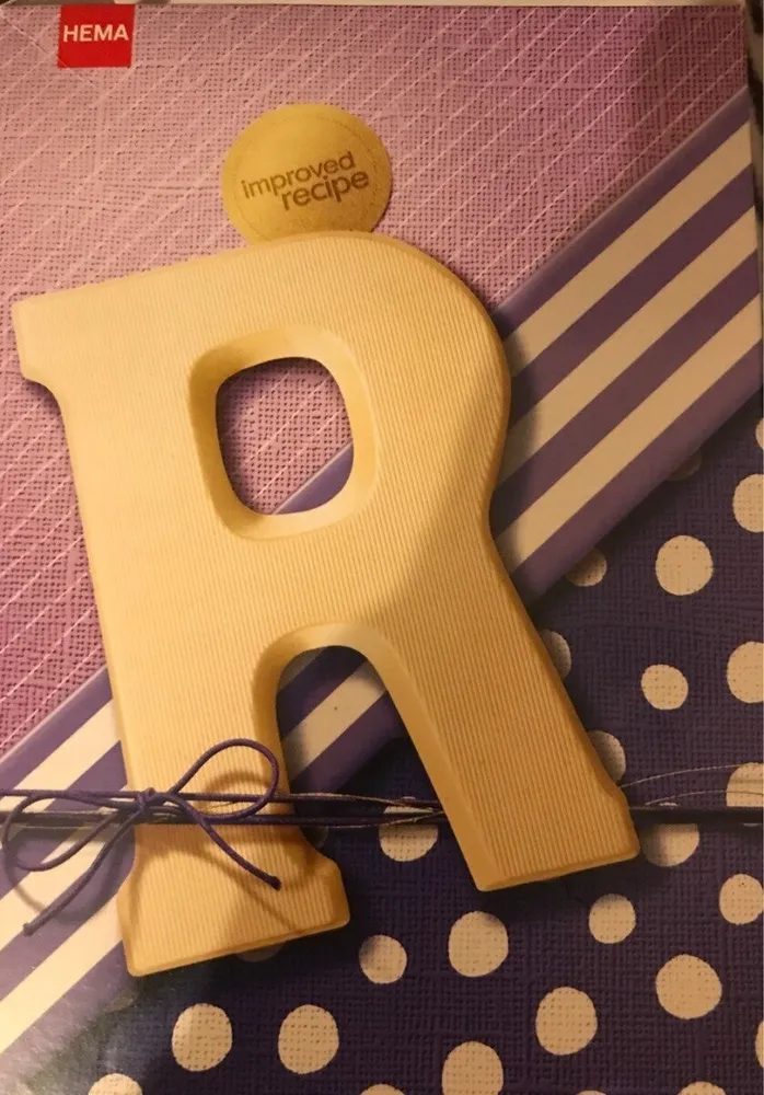Lettre R en chocolat