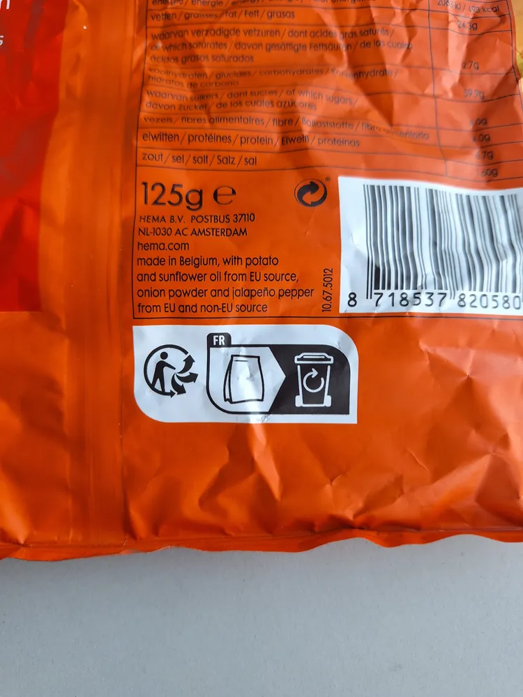 Cheddar onion & jalapeño flavour chips