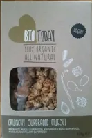 Crunchy superfood muesli