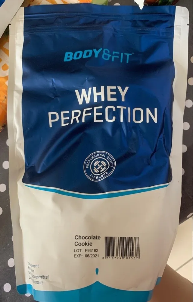Whey Perfection Chocolate cookie flavor
