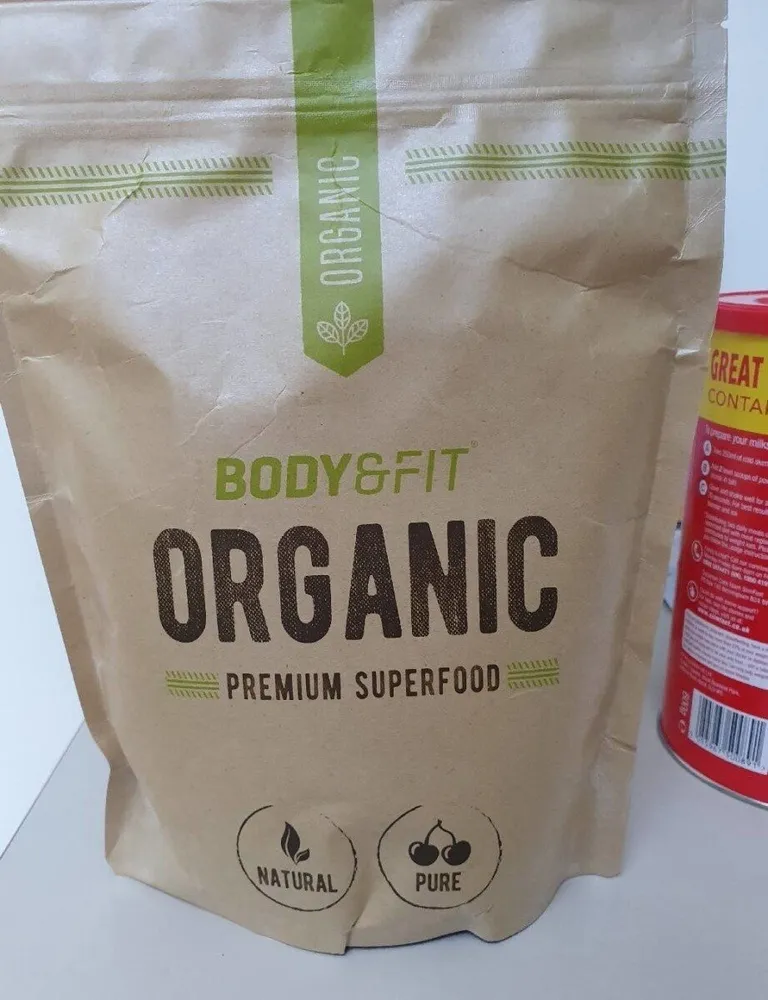 Green banana flour