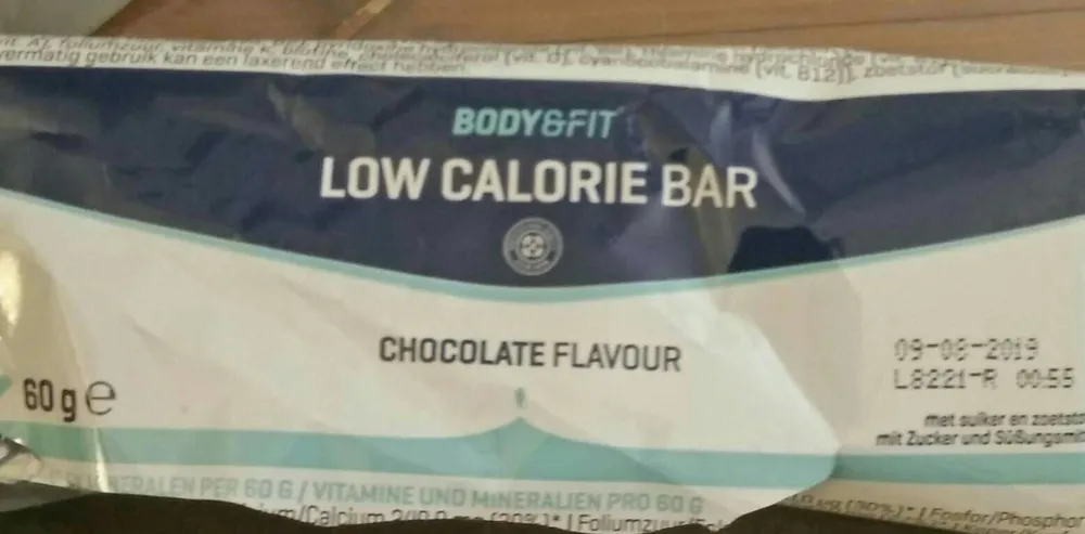 Low calorie bar chocolate flavour