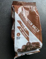 Crispy protein balls