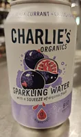 Sparkling water with a squeeze of organic fruit