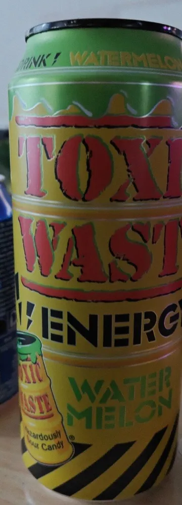 Carbonated energy drink with watermelon taste