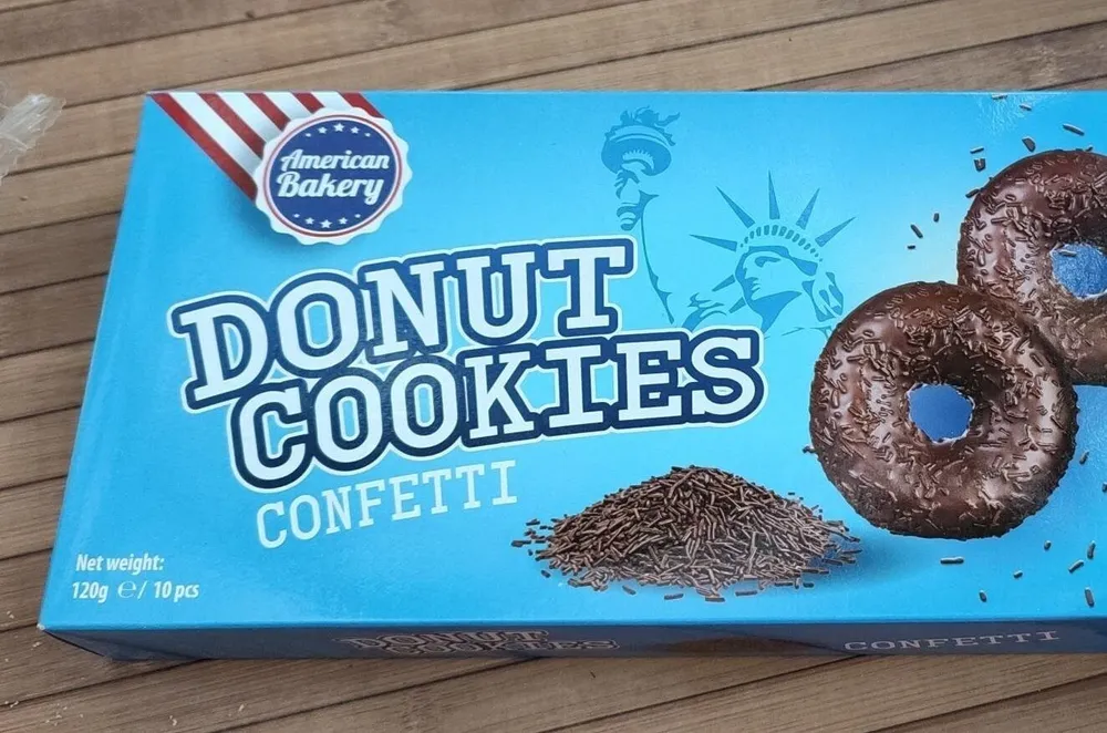 Donut cookies confetti