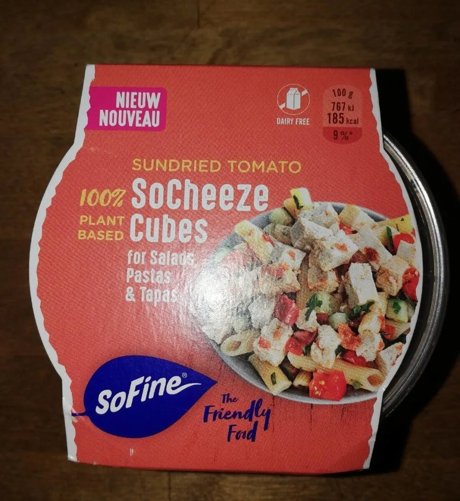 Socheeze cubes tomato