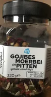 Goji berries, mulberry, seeds and sweetened cranberries