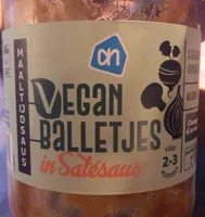 Vegan balletjes in satésaus