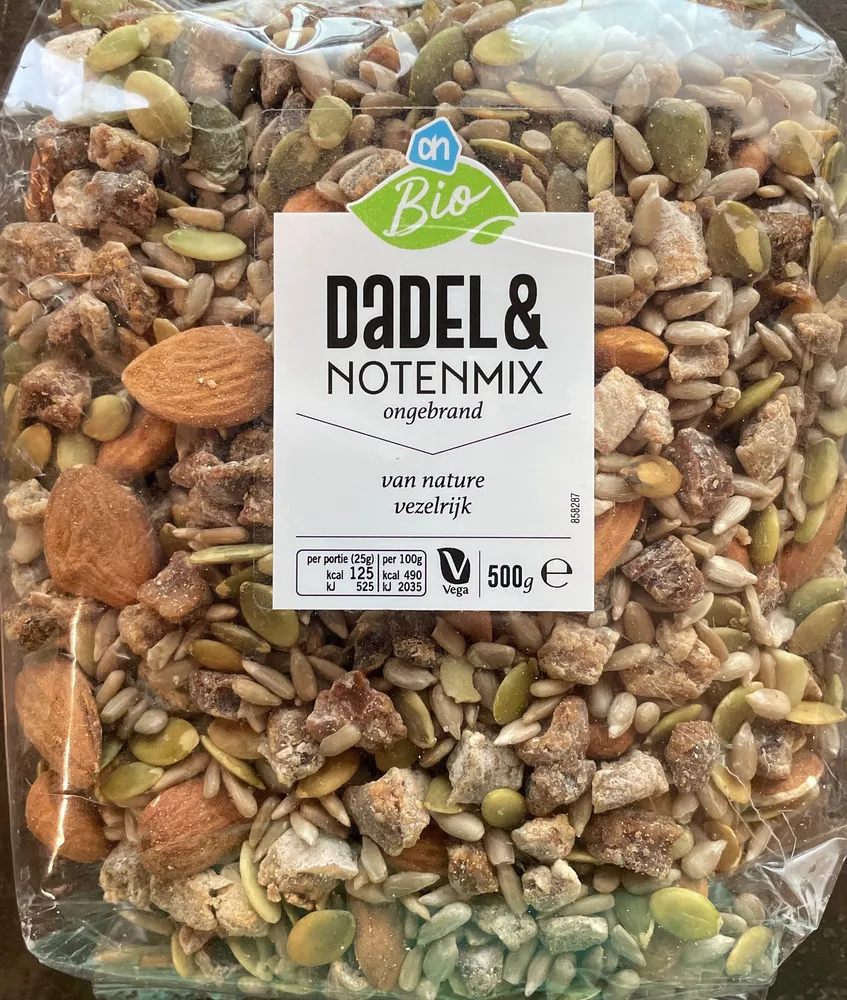 Dadel en notenmix