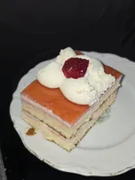 Aardbeien bavarois schnitte