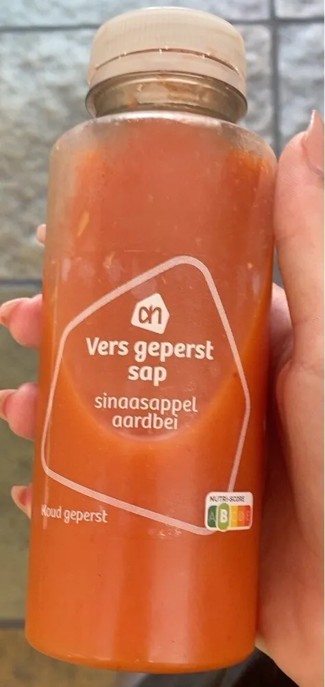 Vers geperst sap - sinaasappel aardbei