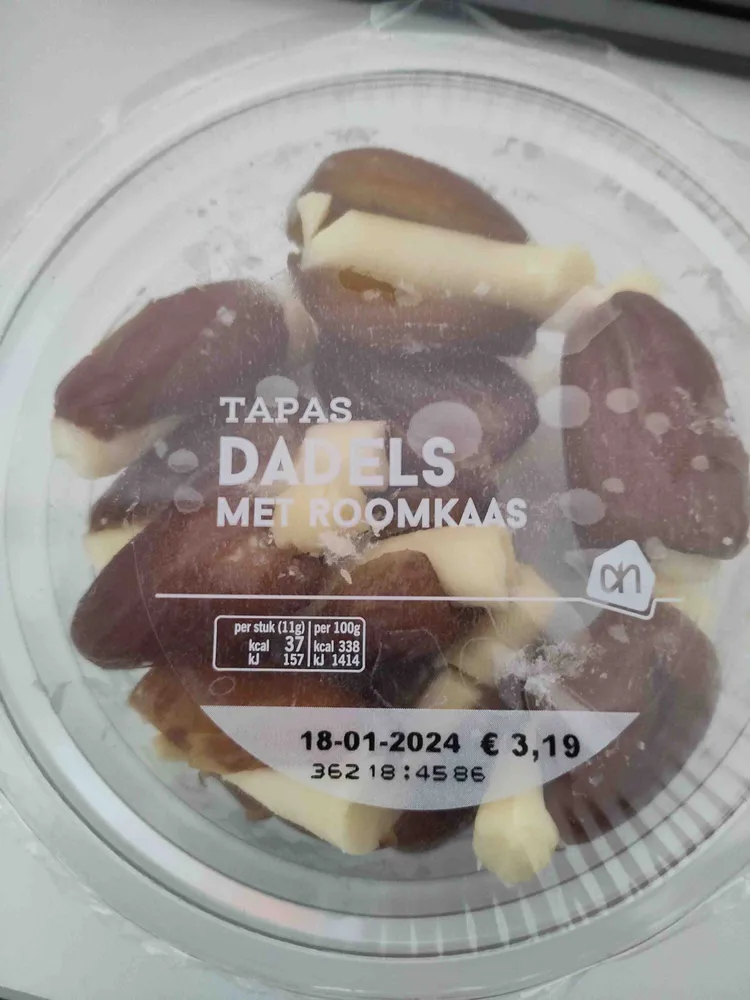 Dadels met roomkaas