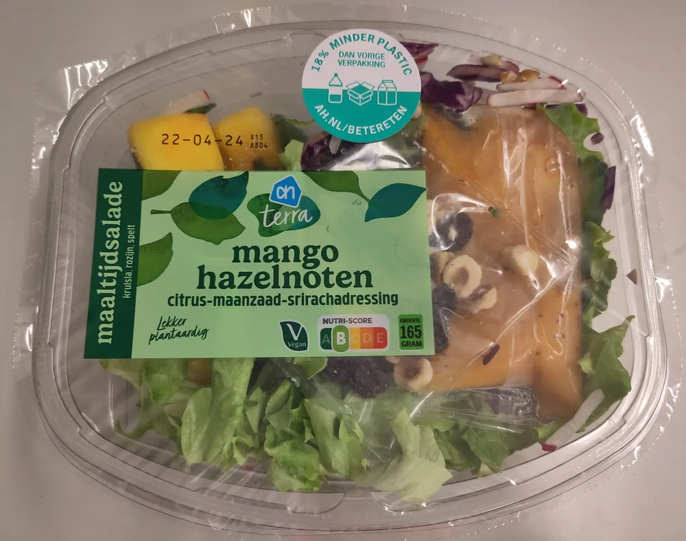 Maaltijdsalade mango hazelnoten