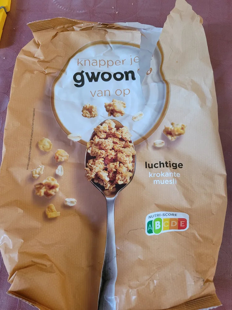 Luchtige krokante muesli