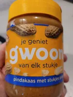 Pindakaas Met Stukjes Pinda