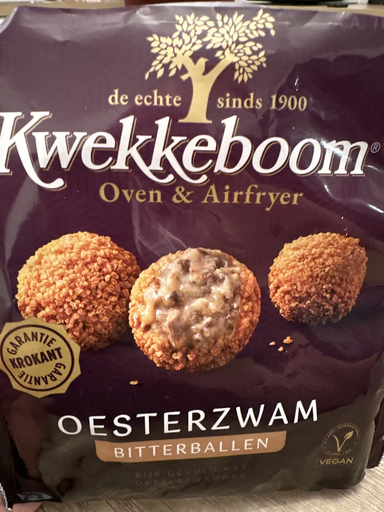 Oesterzwam Bitterballen
