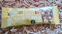 Mixed nuts and honey bar