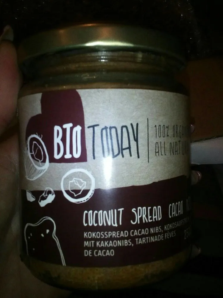 Coconut spread cacao nibs
