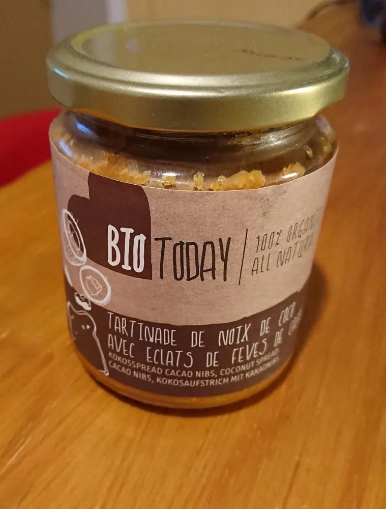 Tartinade de coco avec fèves de cacao