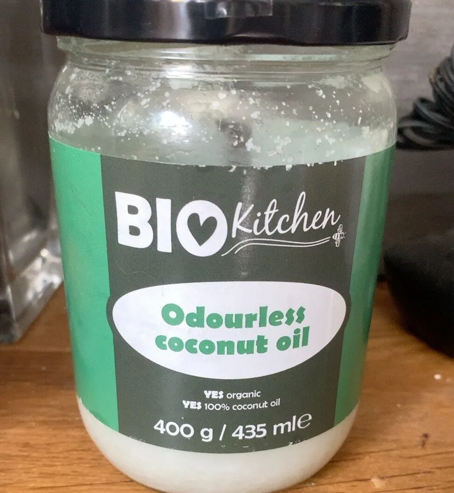 Odourless coconut oil