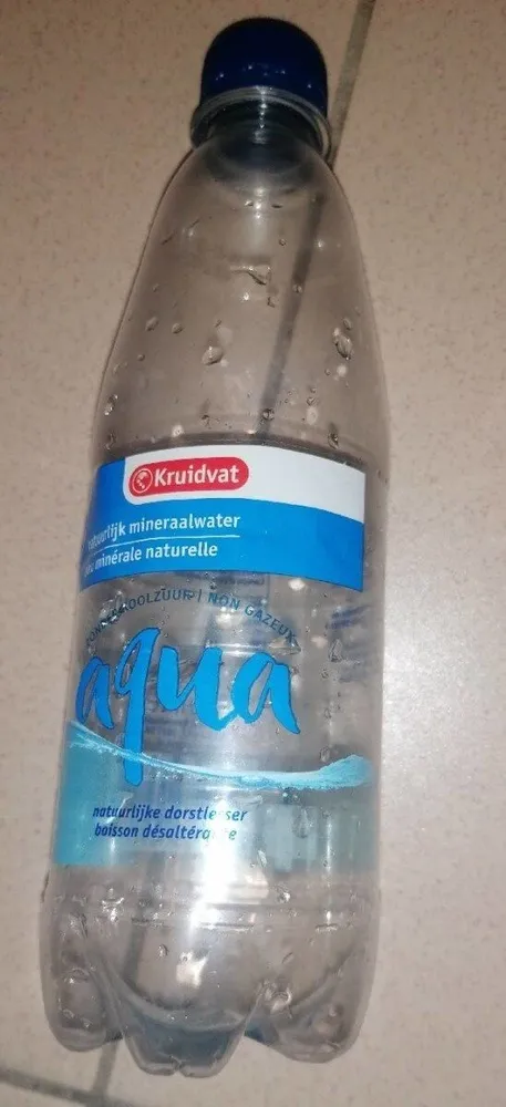 Kruidvat eau mineral naturelle AQUA