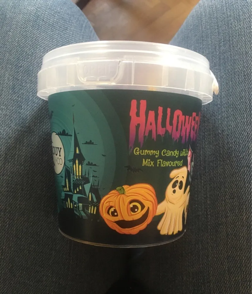 Gummy candy with mix flavoured