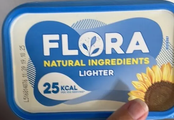 Flora Natural Ingredients Lighter