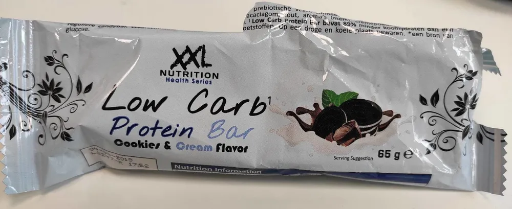Protein Bar Cookies & Cream flavor